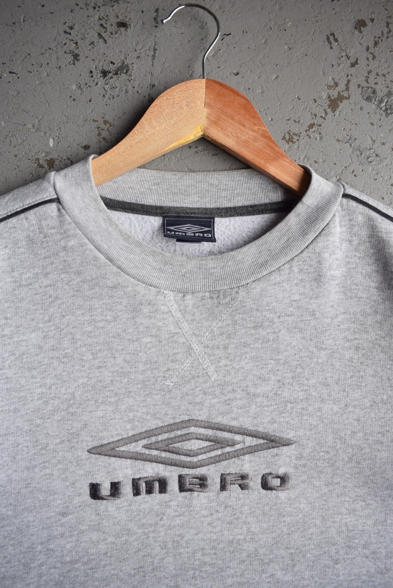 Vintage Umbro Embroidered Spellout Crewneck (M/L) - Retrospective Store