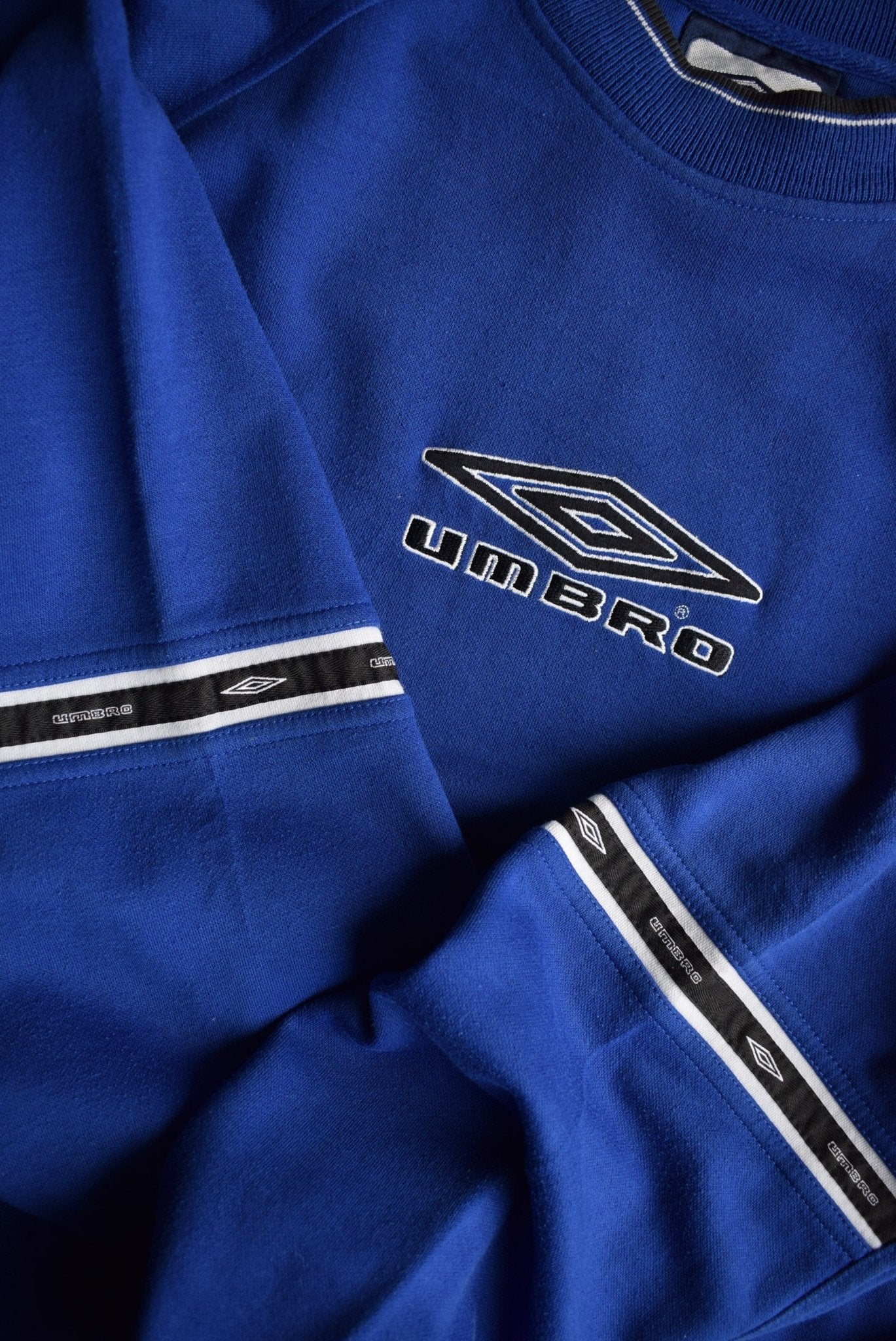 Vintage Umbro Embroidered Spellout Crewneck (M/L) - Retrospective Store