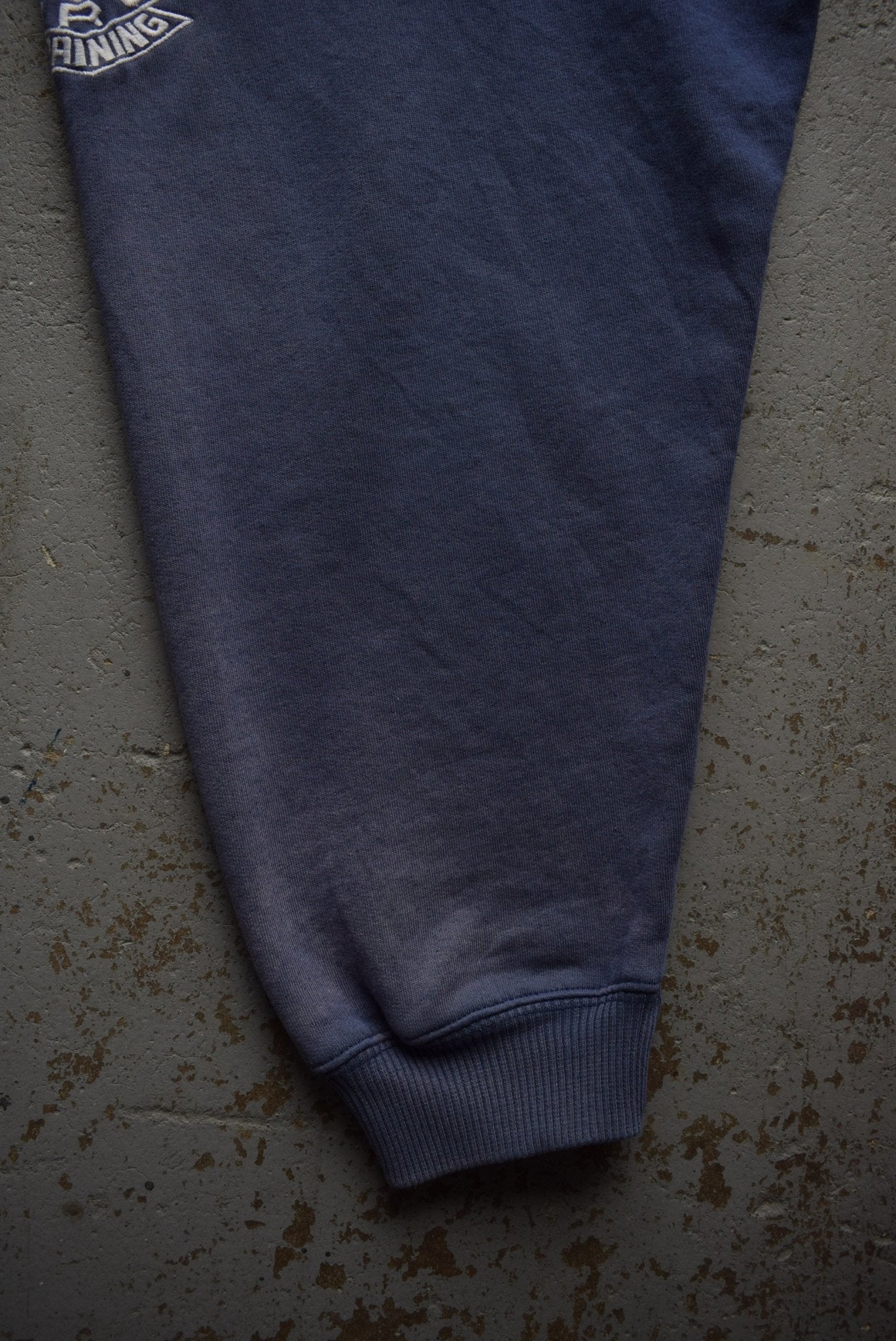 Vintage Umbro Pro Training Embroidered Spellout Crewneck (L) - Retrospective Store