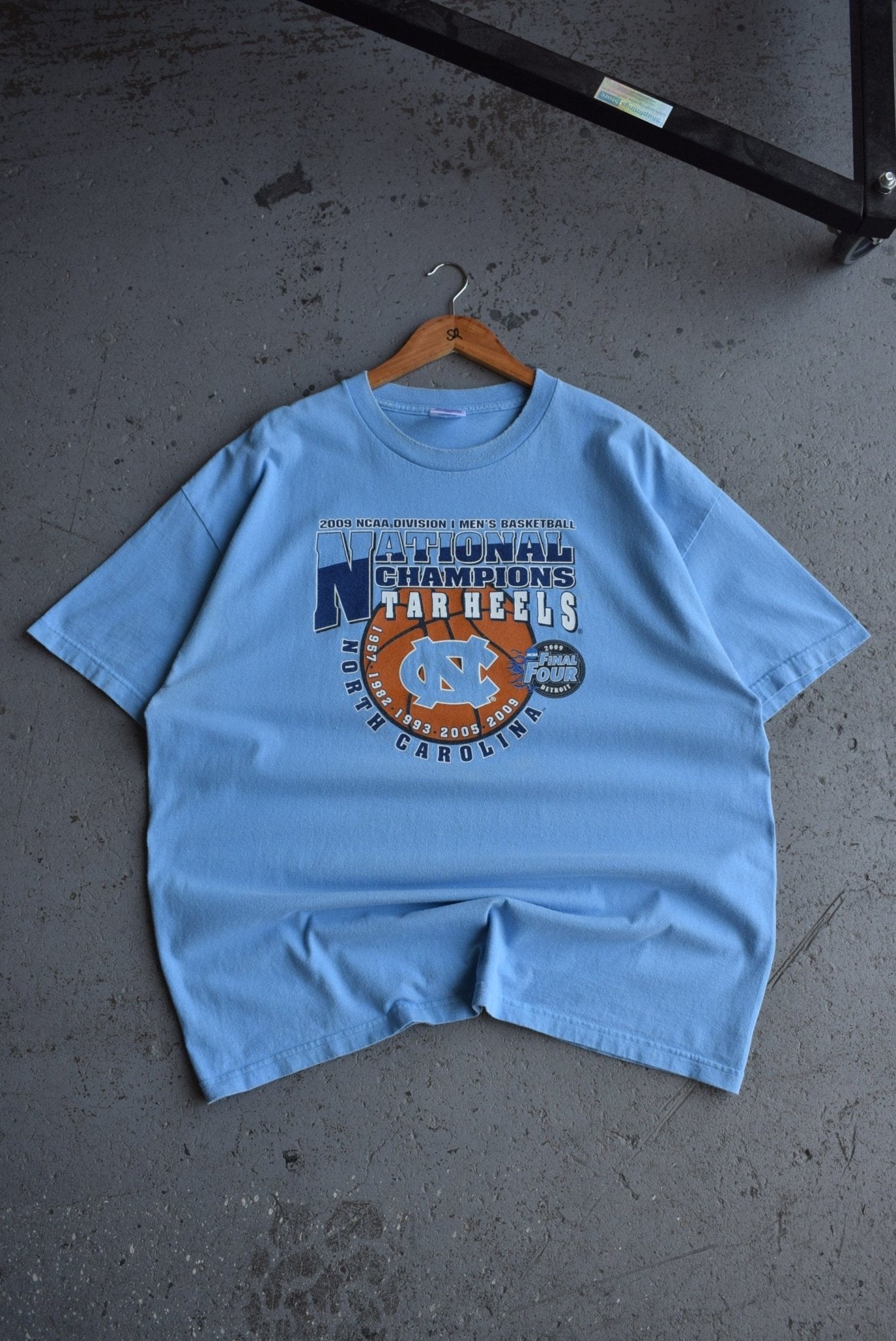 Vintage University of North Carolina Tarheels National Champions Tee (XXL) - Retrospective Store