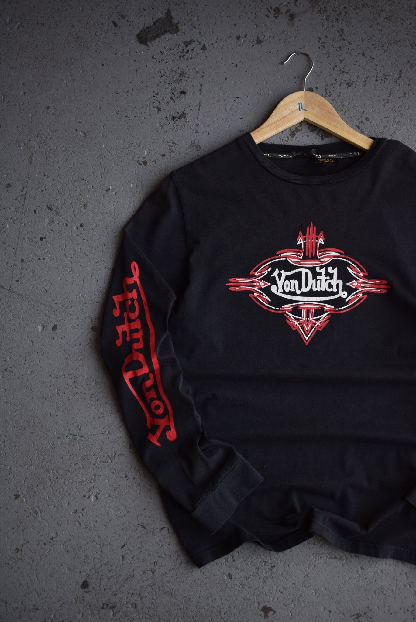 Vintage Von Dutch Spellout Long Sleeve Tee (S) - Retrospective Store