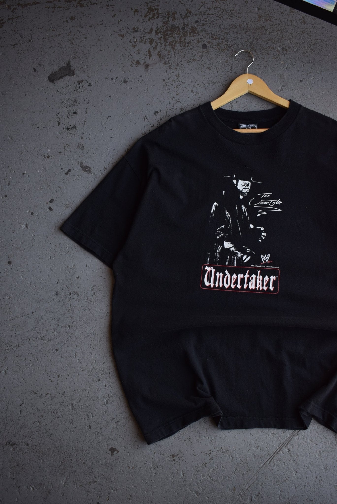 Vintage WWE The Undertaker Tee (XXL) - Retrospective Store
