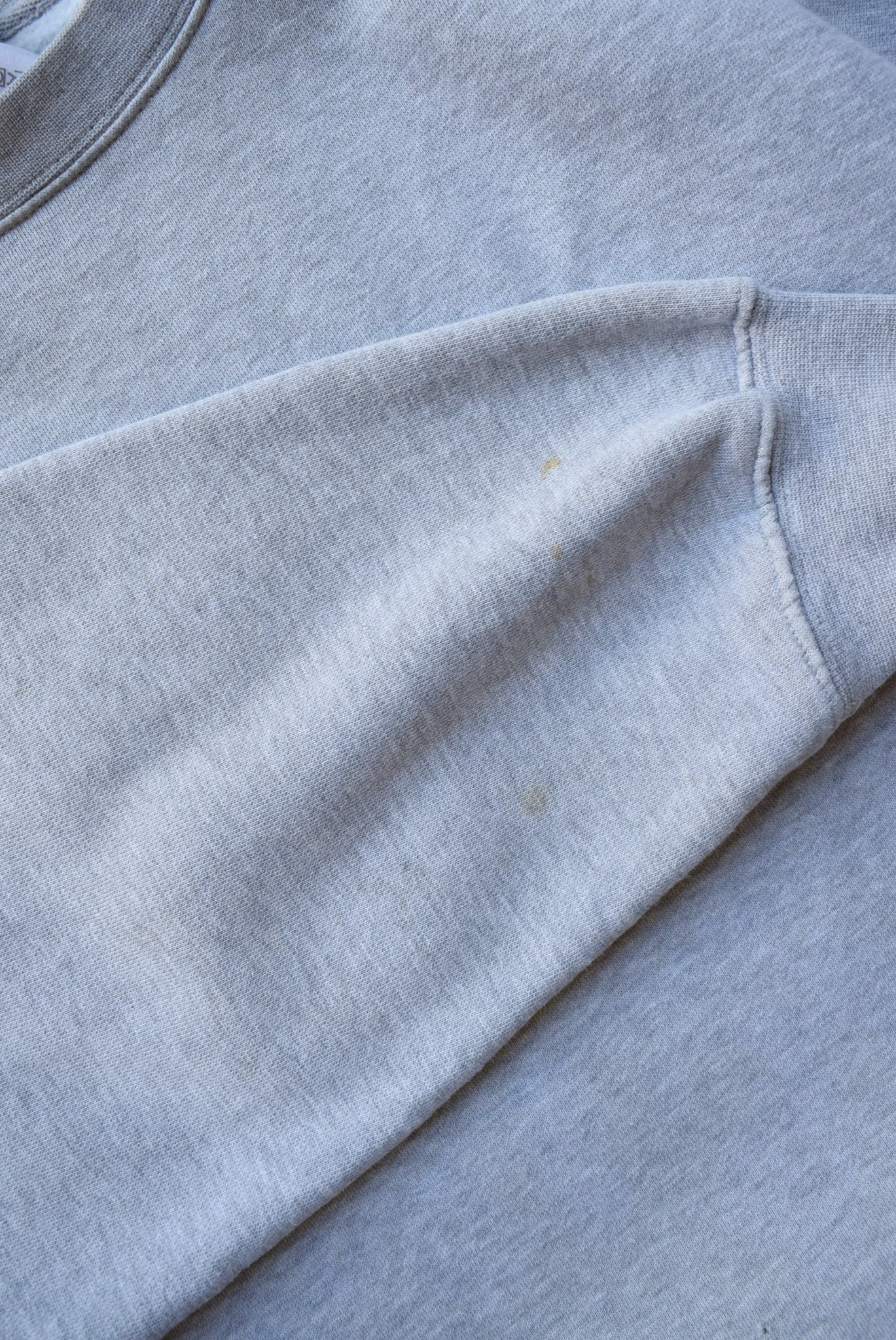 Walt Disney World Baseball Grey Embroidered Crewneck — 2000s (XL) - Retrospective Store