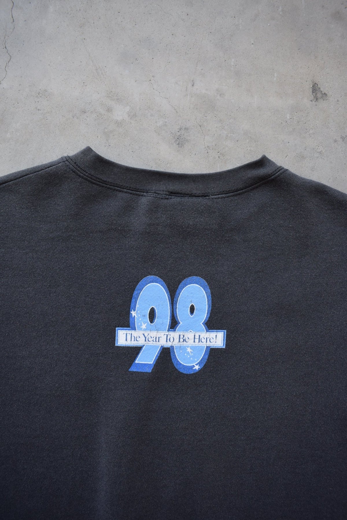 Walt Disney World Black Graphic Crewneck — 1998 (M/L) - Retrospective Store