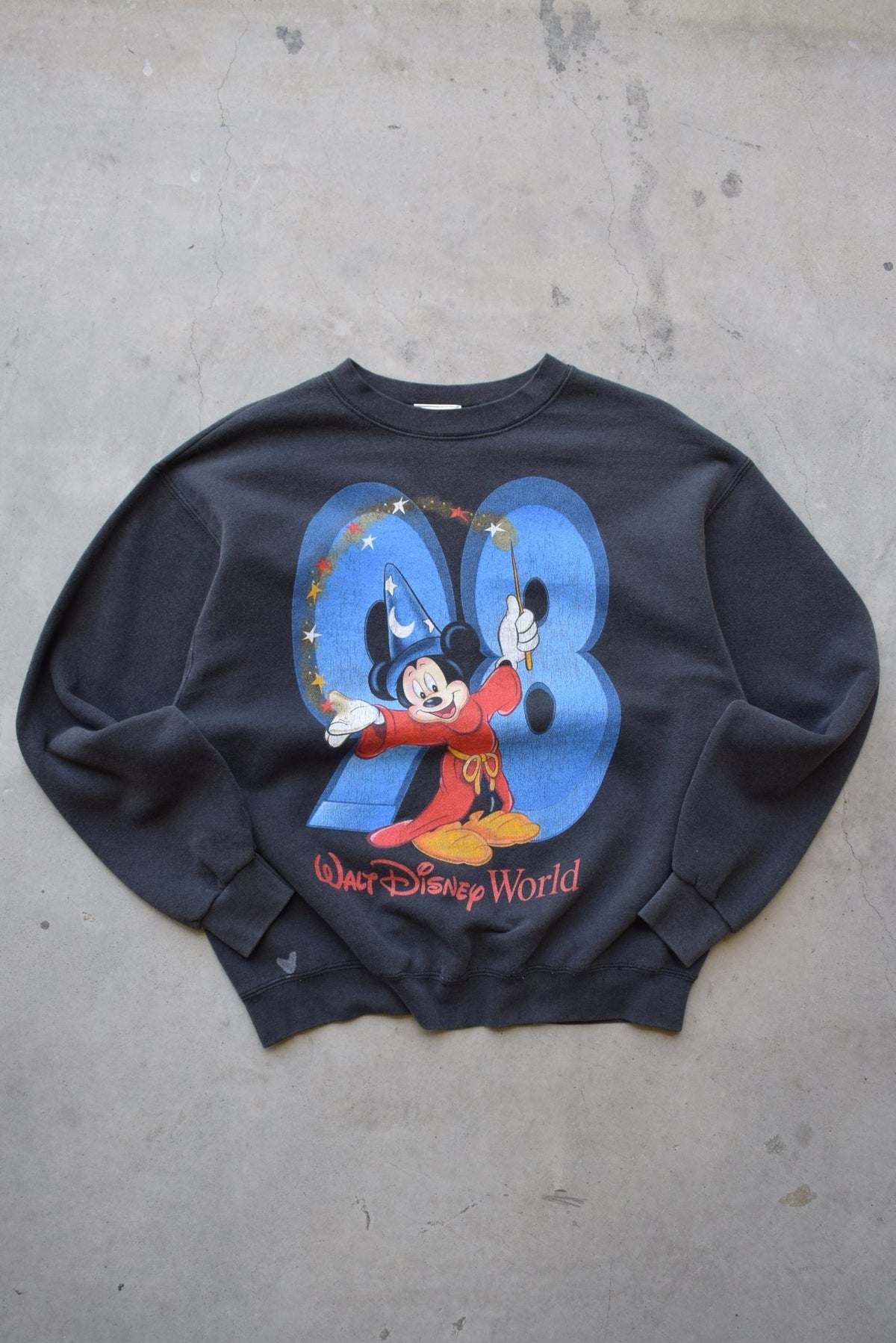 Walt Disney World Black Graphic Crewneck — 1998 (M/L) - Retrospective Store