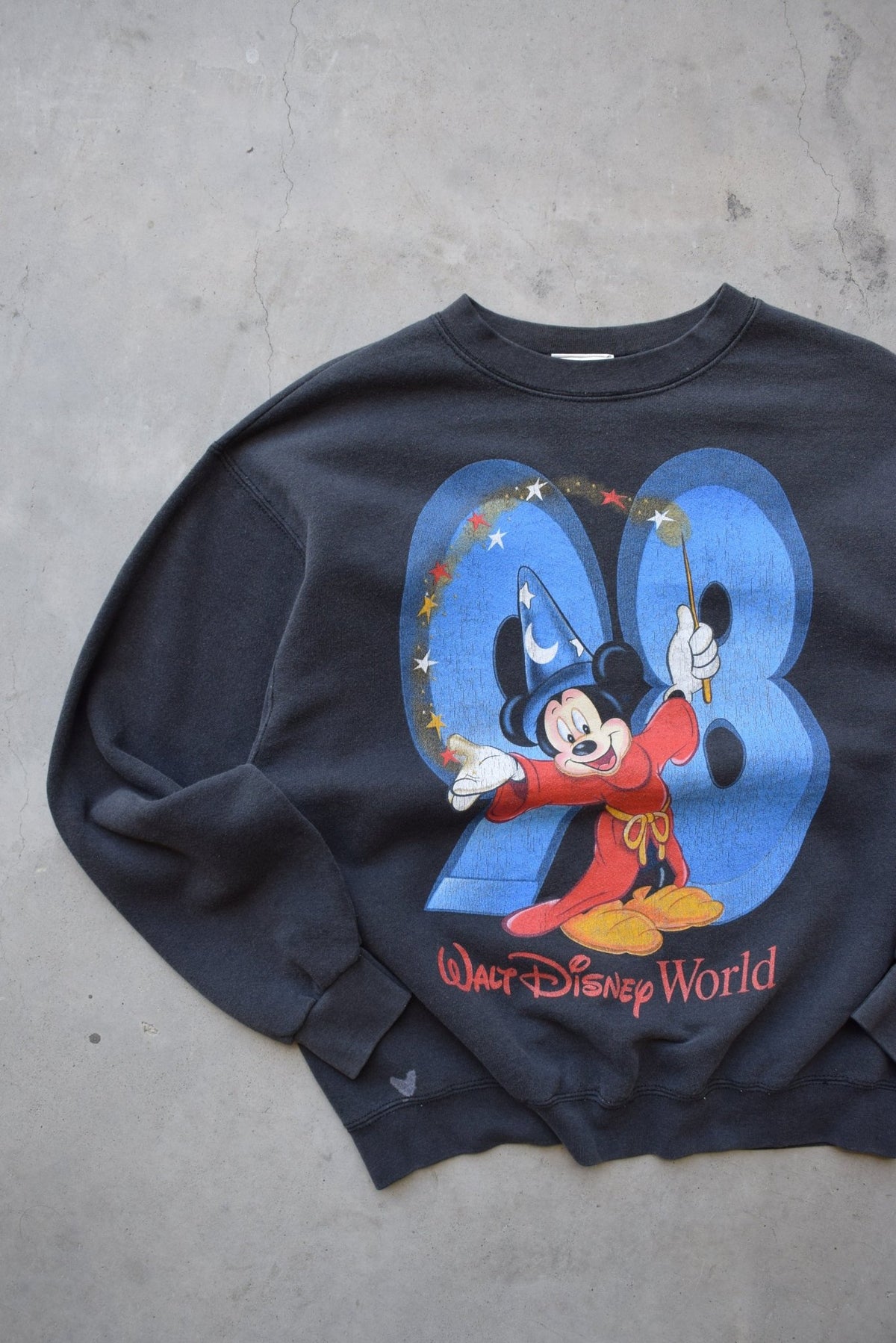 Walt Disney World Black Graphic Crewneck — 1998 (M/L) - Retrospective Store