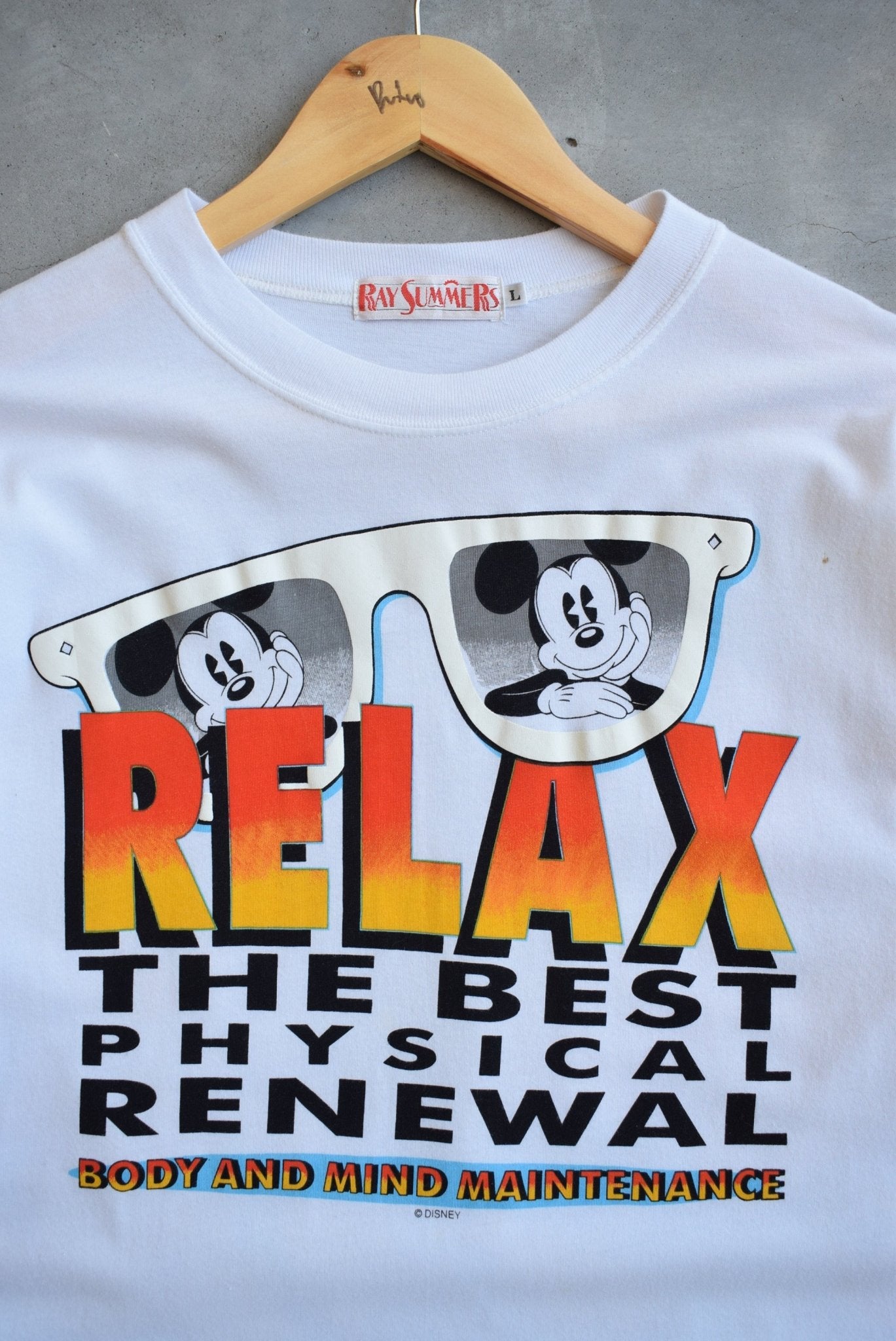 Walt Disney World White Graphic Tee — 1990s (L) - Retrospective Store