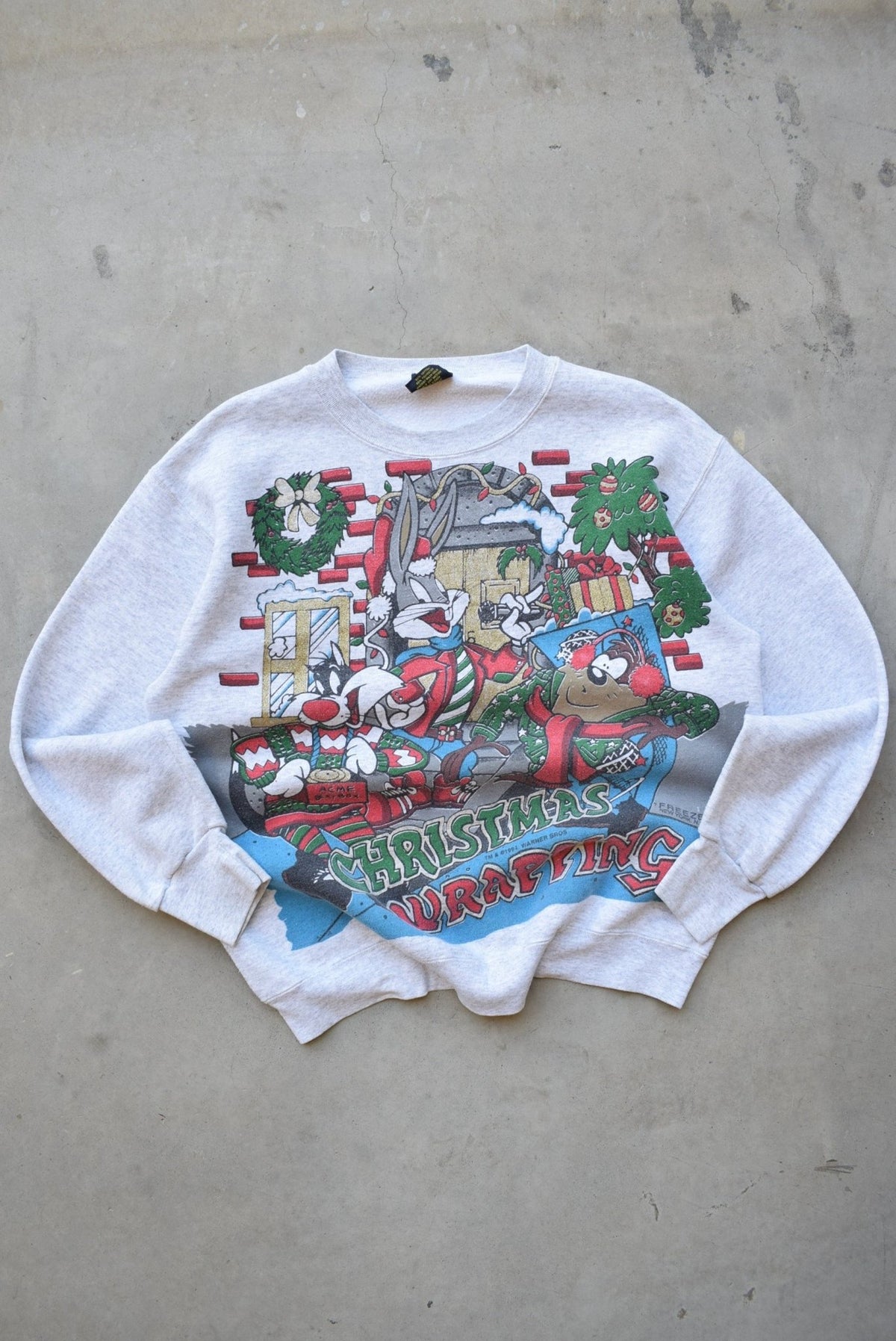 Warner Bros. 'Christmas Wrapping' Grey Graphic Crewneck — 1991 (L) - Retrospective Store