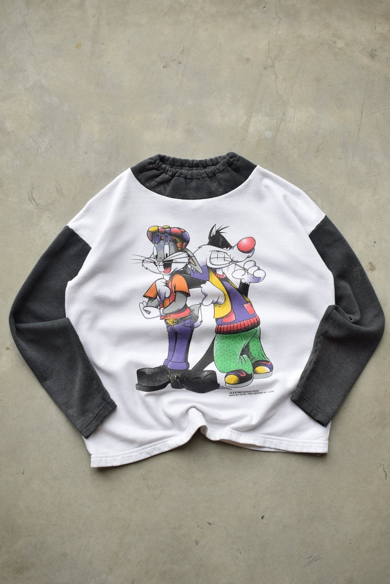 Warner Bros. White & Black Graphic Crewneck — 1995 (S) - Retrospective Store