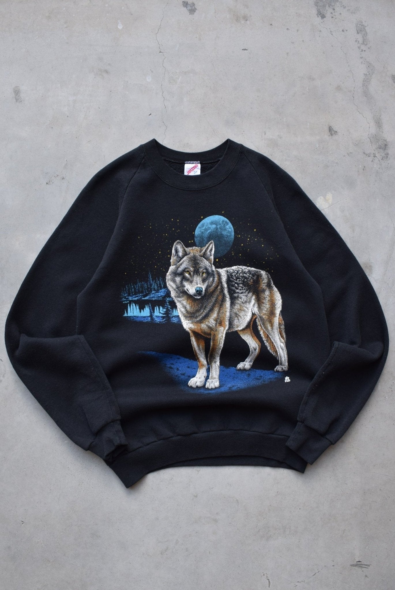 Wolf Black Graphic Crewneck — 1987 (S) - Retrospective Store