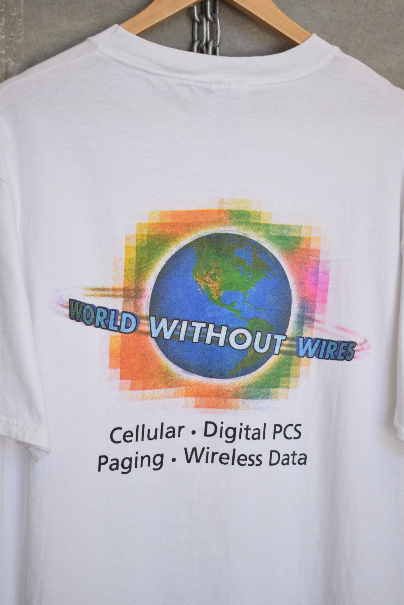 Word Without Wires Graphic Tee — 2000s (L) - Retrospective Store