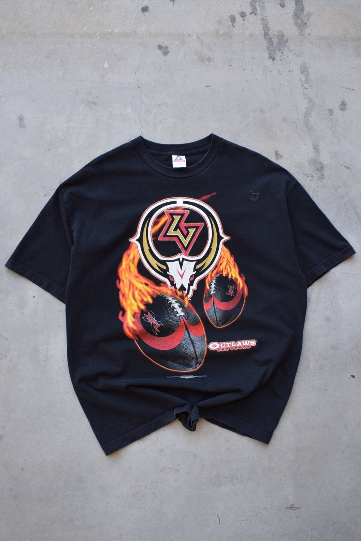 XFL Las Vegas Outlaws Black Graphic Tee — 2001 (XL) - Retrospective Store