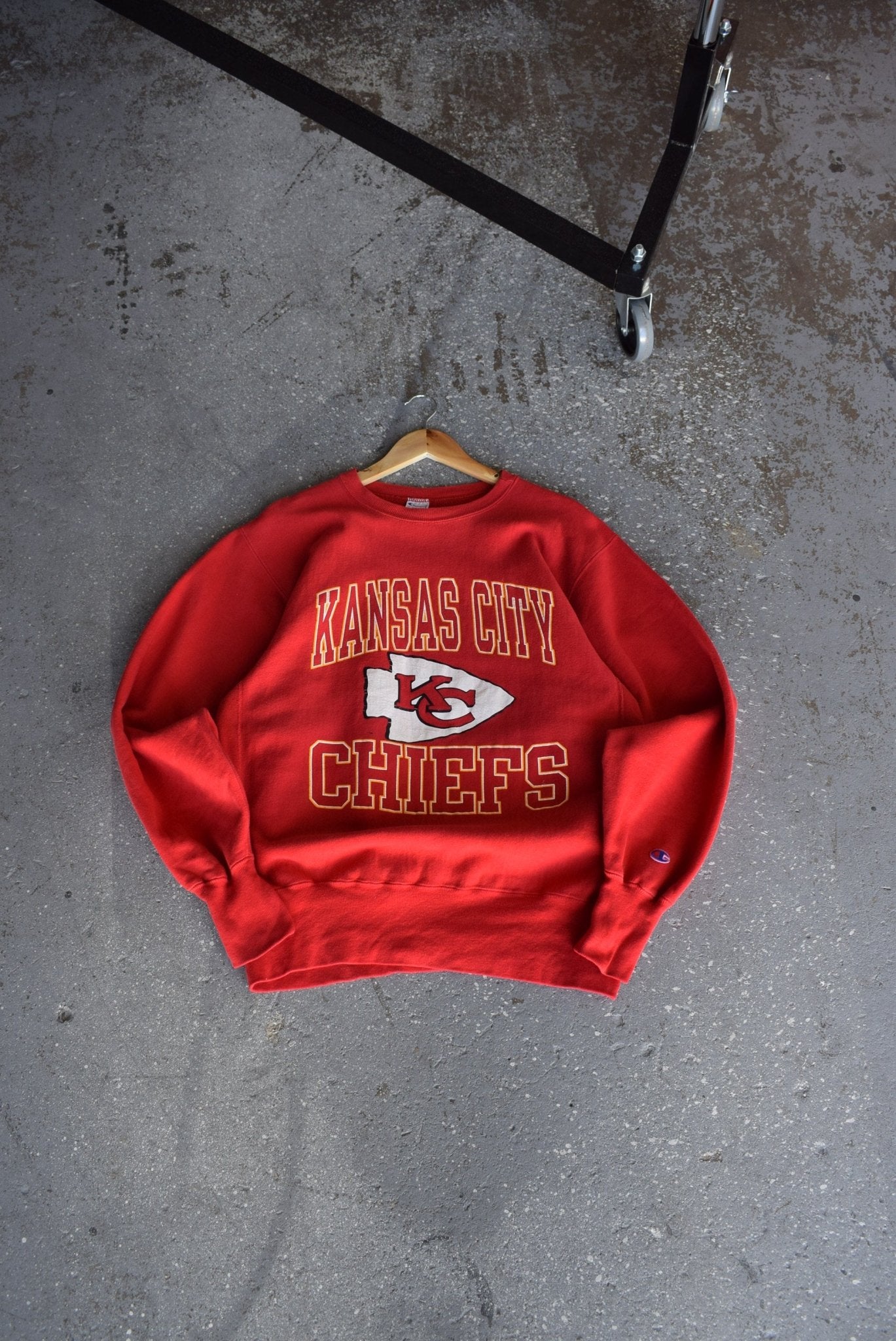 *Reverse-weave* Vintage 90s Champion x Kansas City Chiefs Crewneck (L) - Retrospective Store