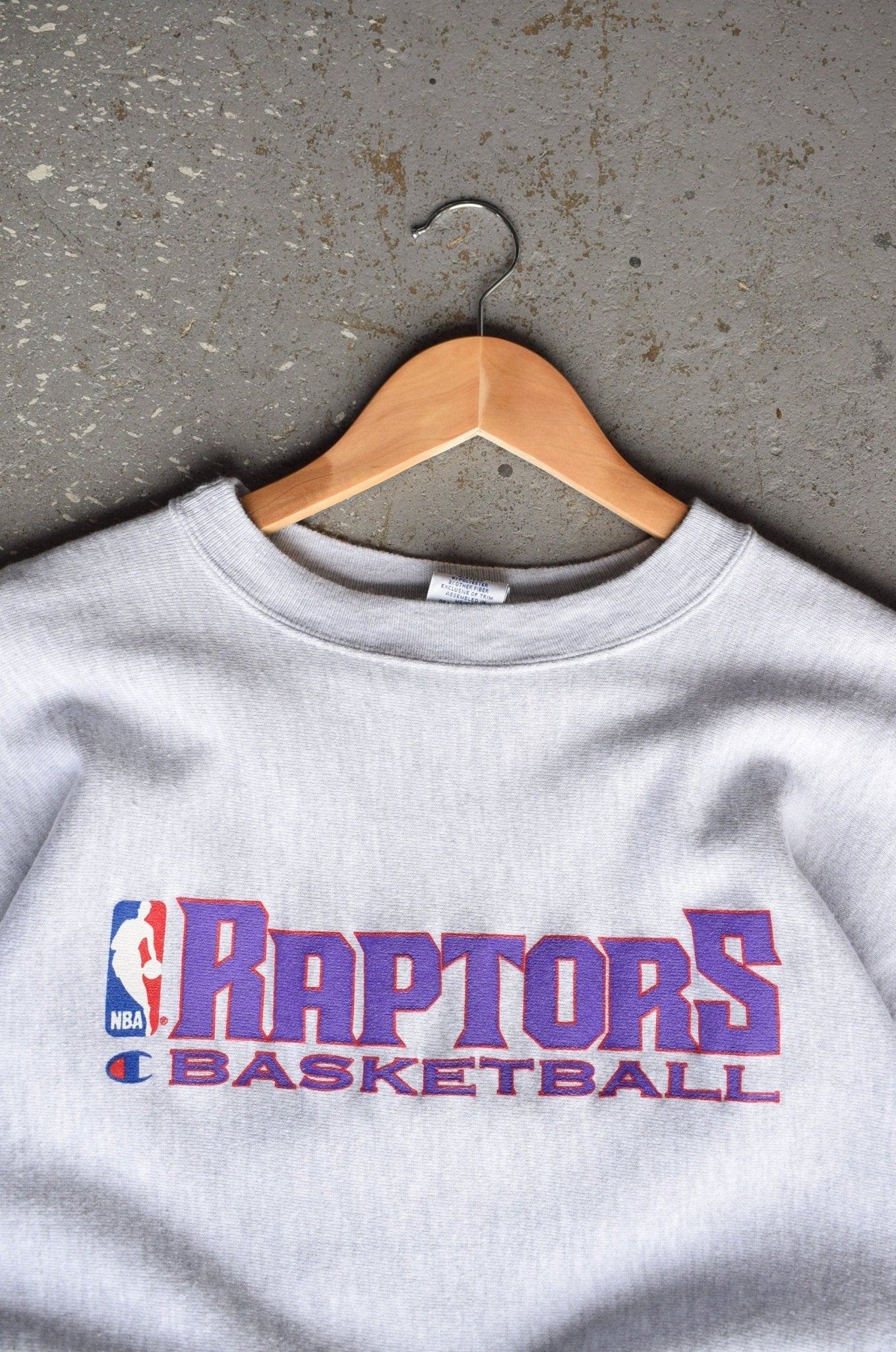 *Reverse-weave* Vintage 90s Champion x NBA Toronto Raptors Basketball Crewneck (XL/XXL) - Retrospective Store