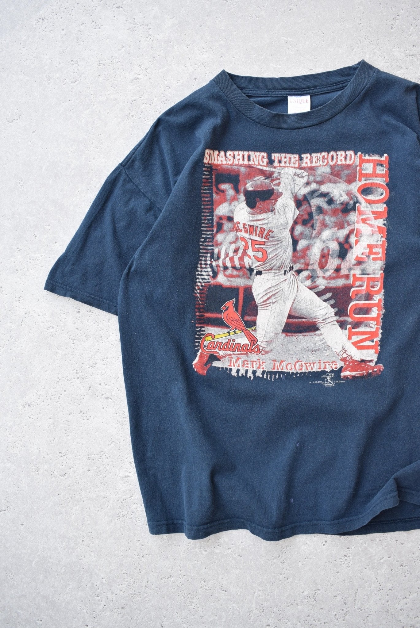 Vintage 1998 MLB St. Louis Cardinals Mark McGwire Home Run Record Tee (XL) - Retrospective Store