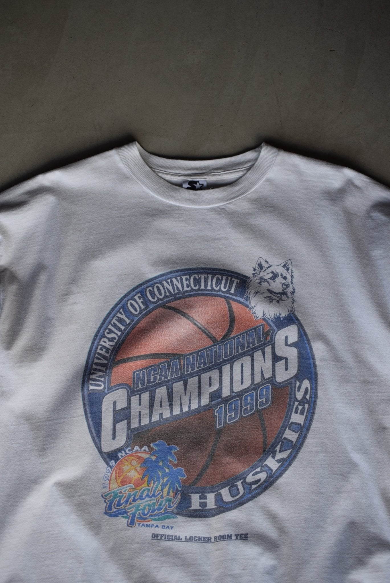 Vintage 1999 Starter x Huskies NCAA National Champions Tee (XXL) - Retrospective Store