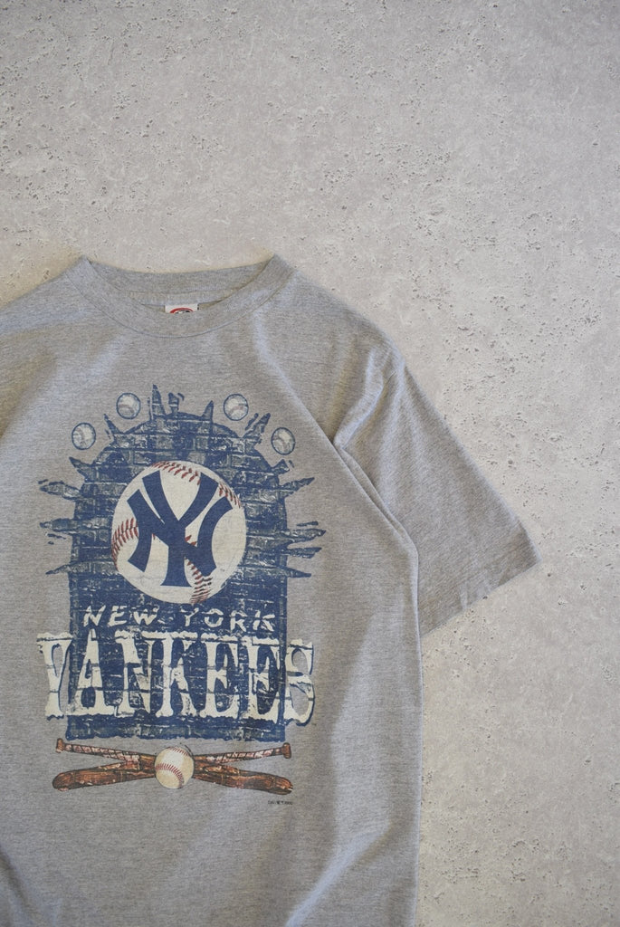 Vintage 2000 MLB New York Yankees Tee (M/L) - Retrospective Store