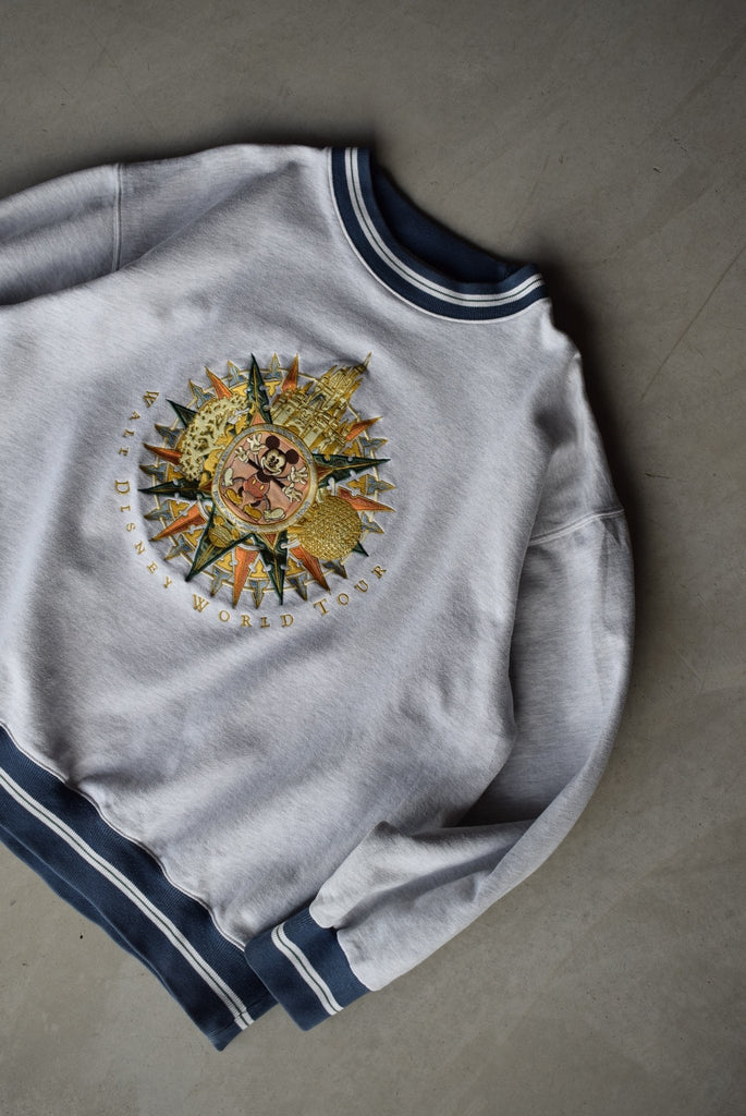 Vintage 90s Walt Disney World Tour Embroidered Sweater (XL) - Retrospective Store