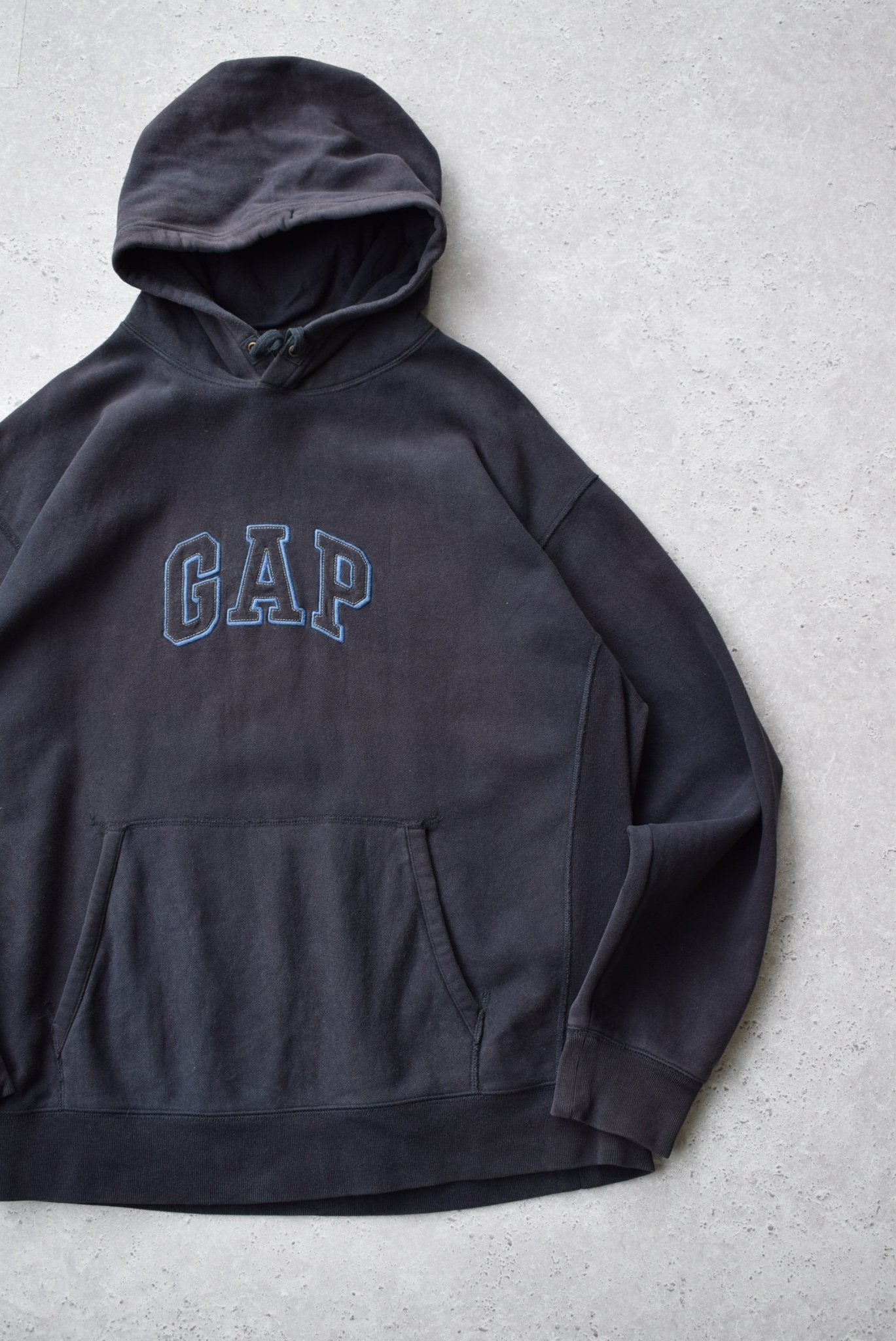 Vintage Gap Embroidered Spellout Hoodie (XL/XXL) - Retrospective Store