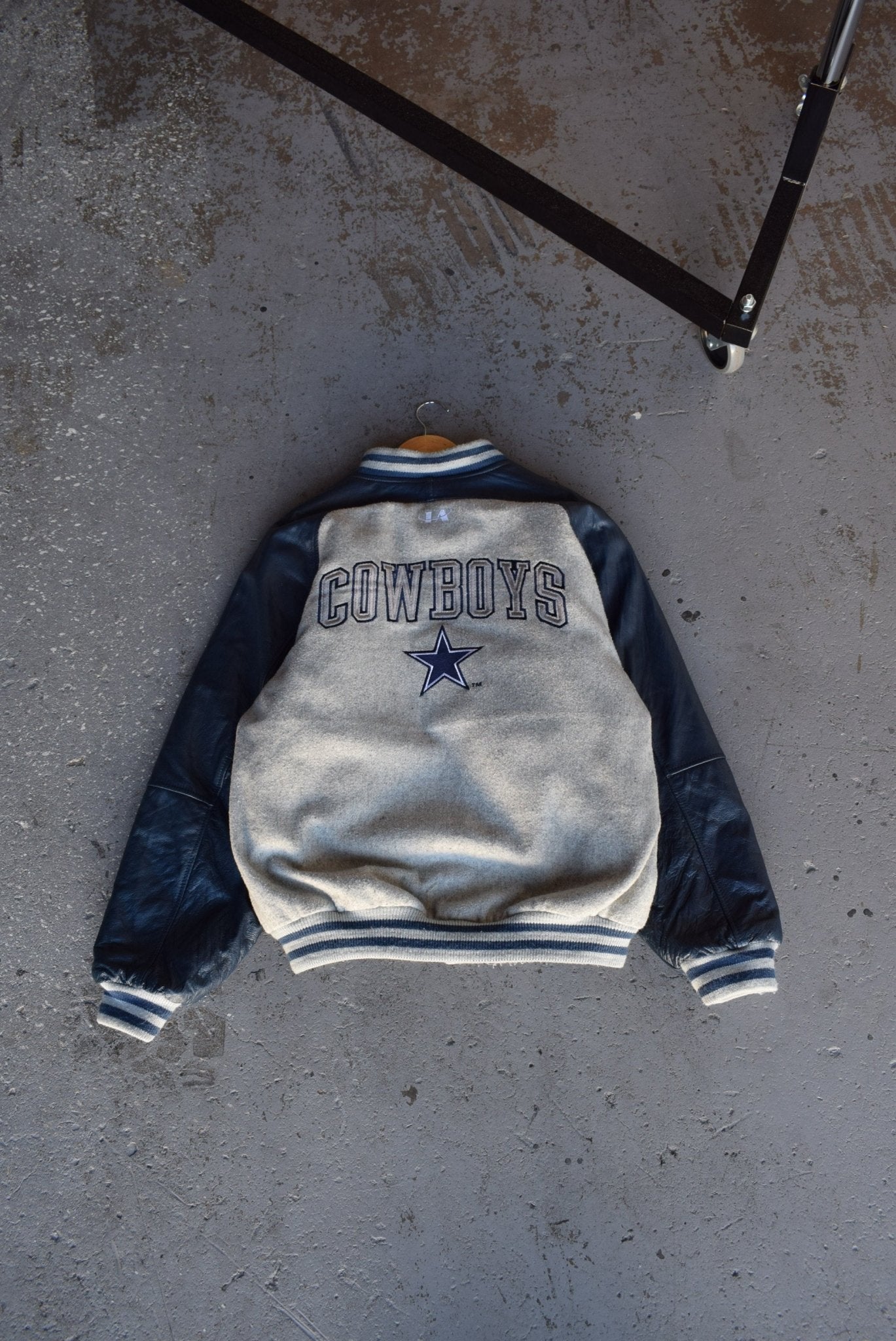 Vintage NFL Dallas Cowboys Varsity Jacket (L) - Retrospective Store