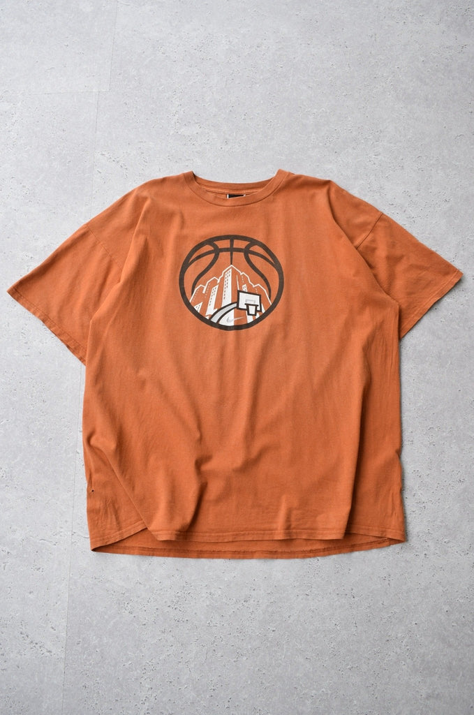 Vintage Nike Basketball Tee (XXL) - Retrospective Store