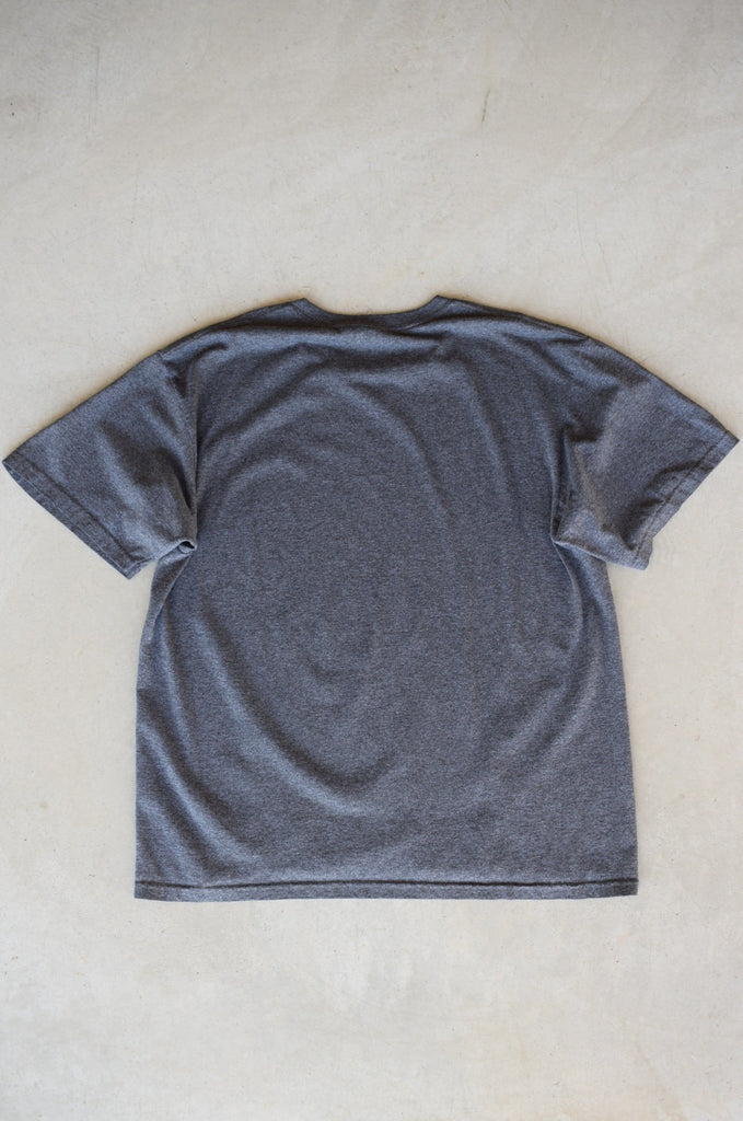Vintage Nike Classic Logo Tee (L) - Retrospective Store