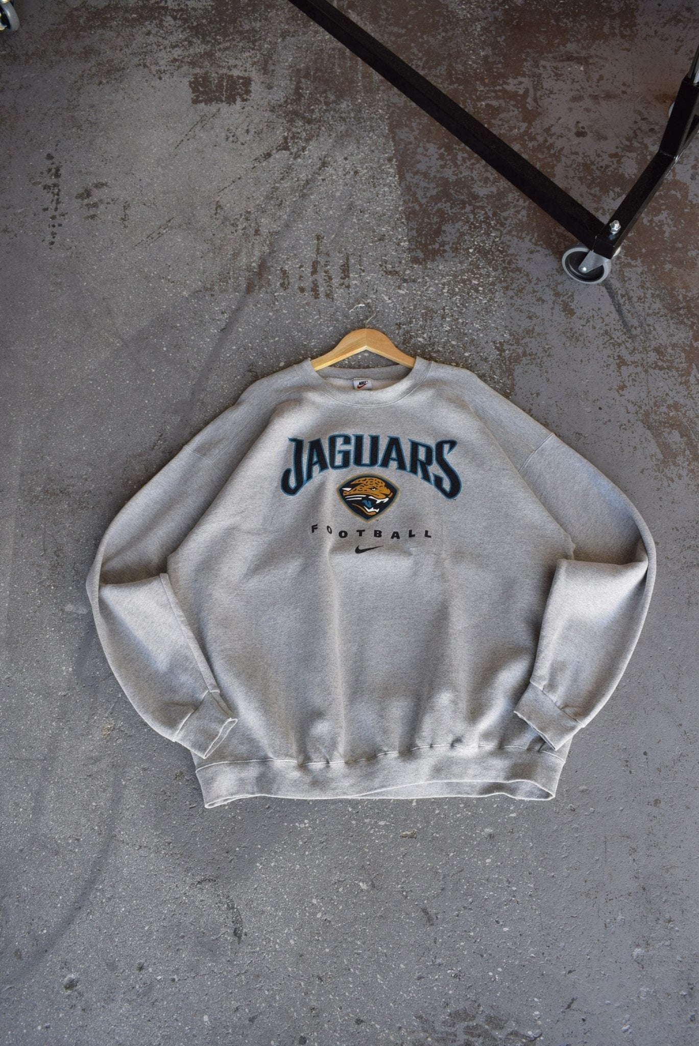 Vintage Nike x NFL Jacksonville Jaguars Crewneck (XXL) - Retrospective Store
