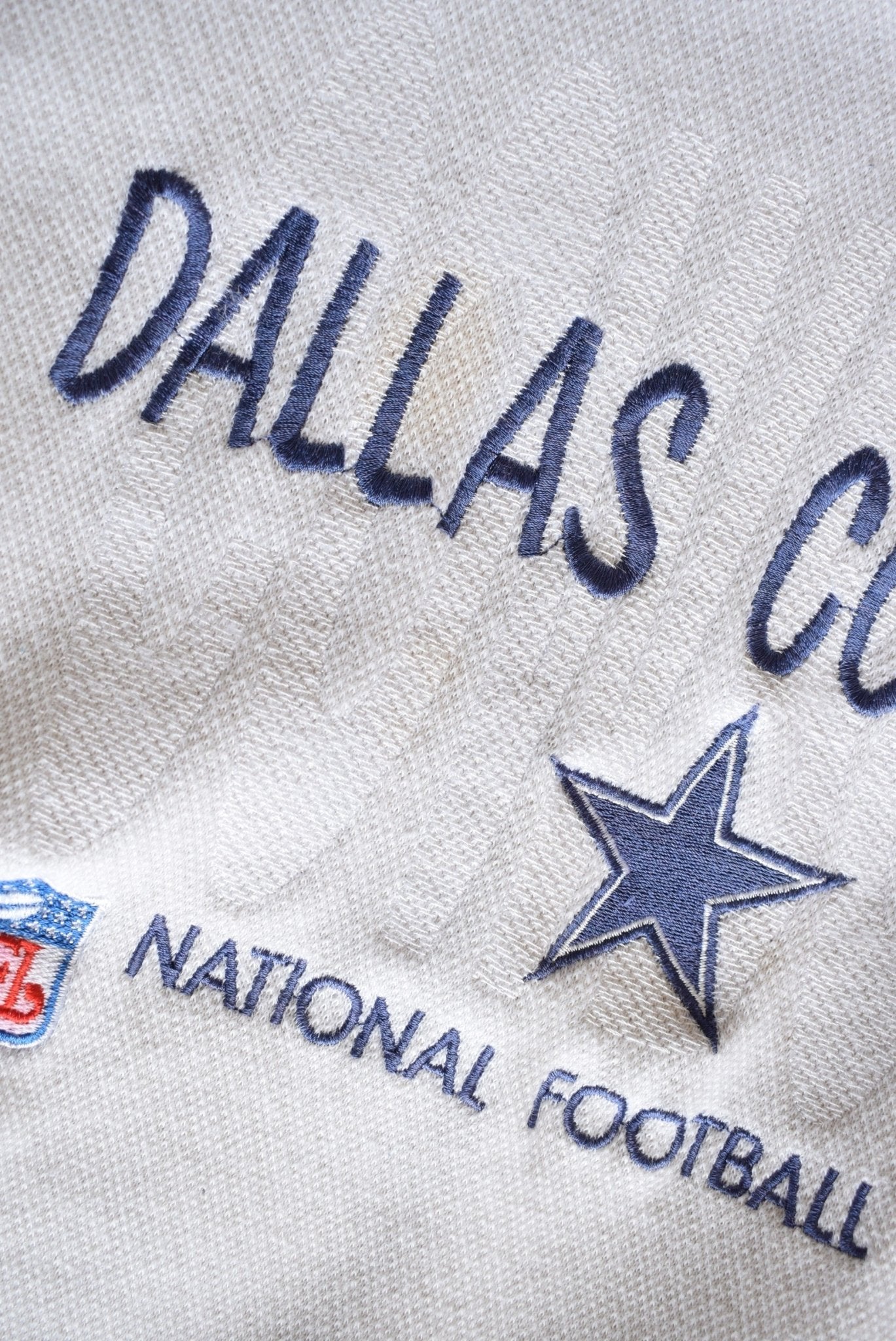 Vintage Pro-Line NFL Dallas Cowboys Embroidered Crewneck (L) - Retrospective Store