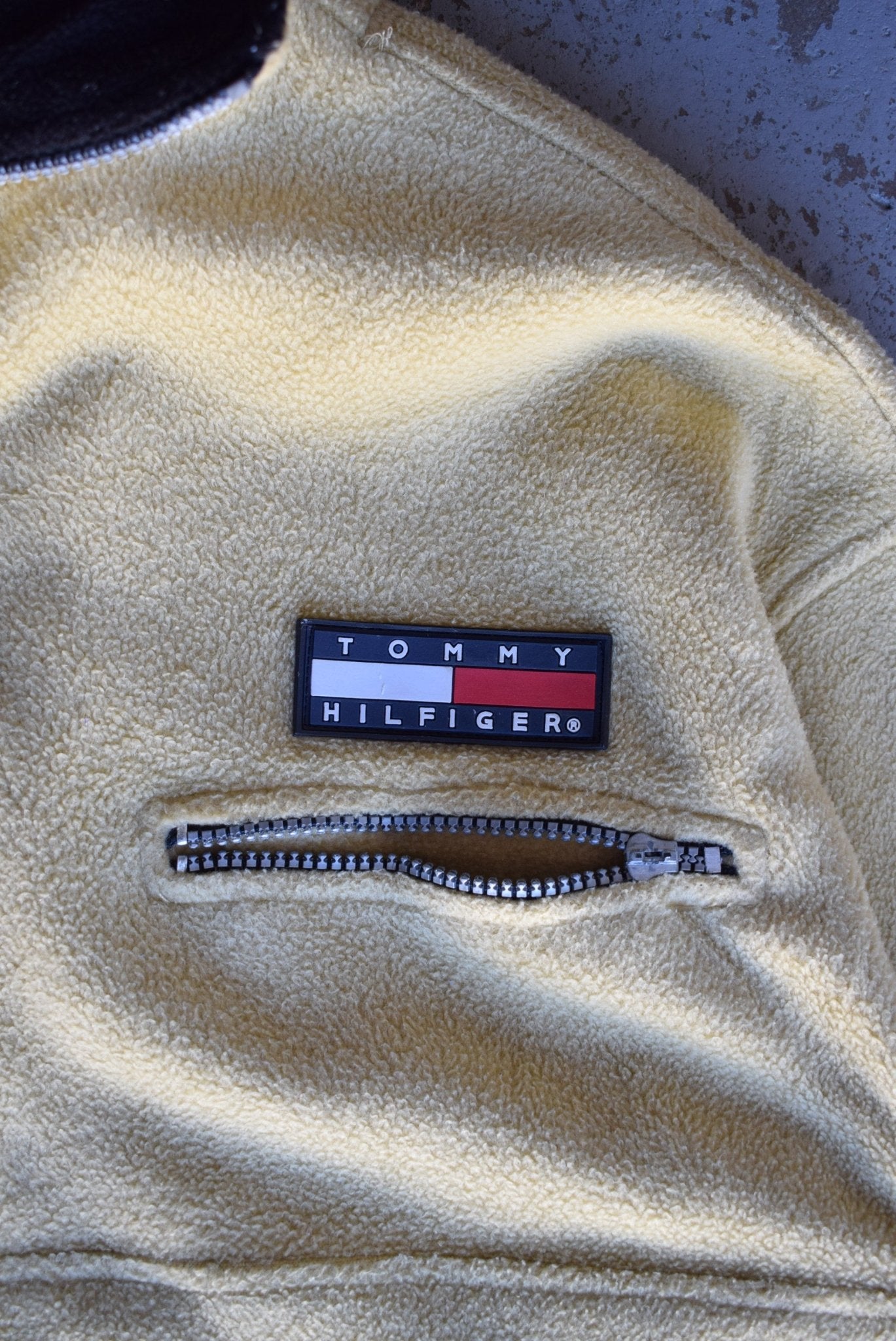Vintage Tommy Hilfiger Flag Quarter Zip Fleece (XL) - Retrospective Store