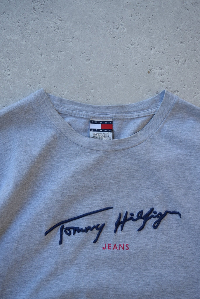 Vintage Tommy Hilfiger Jeans Embroidered Tee (XL) - Retrospective Store