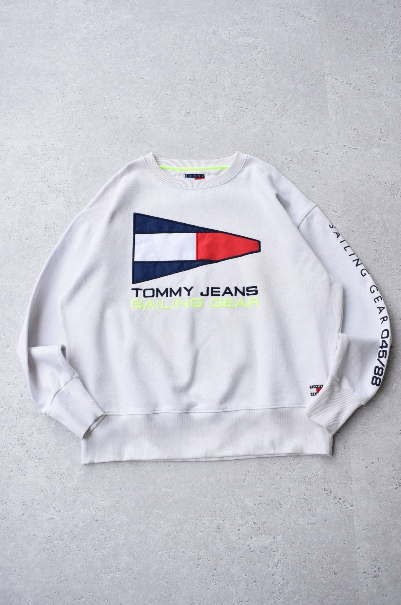 Vintage Tommy Hilfiger Sailing Gear Embroidered Spellout Sweater (XL) - Retrospective Store